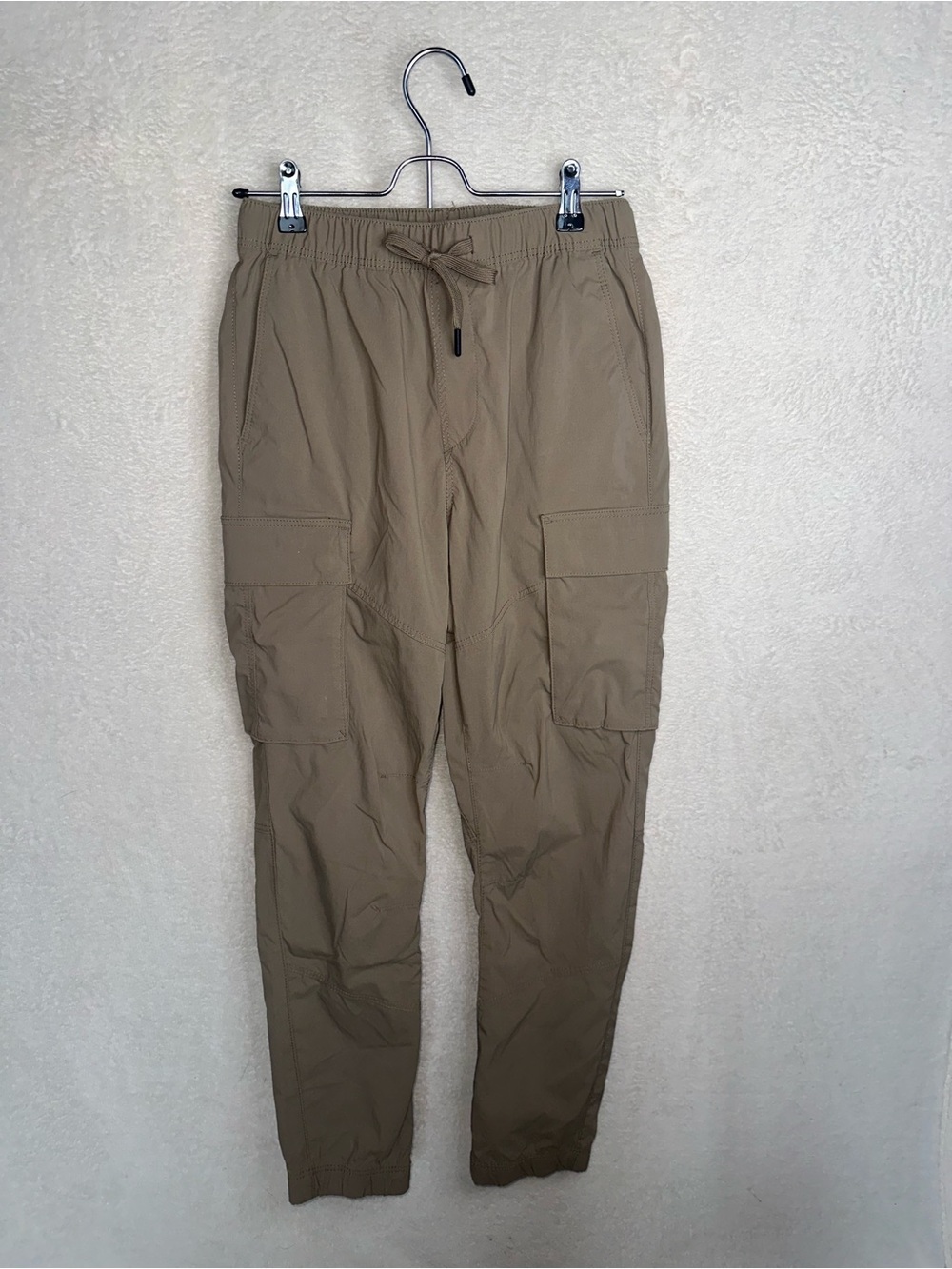 H&M Men's Cargo Joggers in Khaki